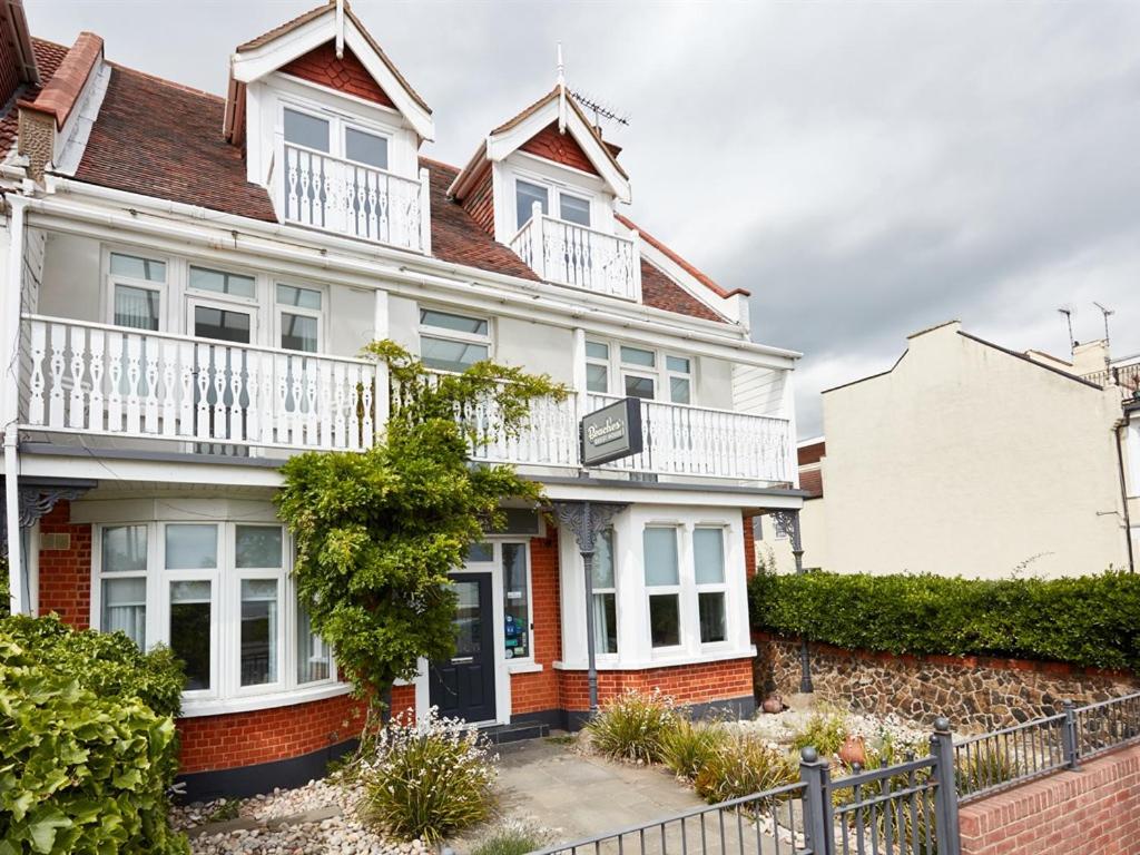 Beaches Guest House (Southend-on-Sea) 